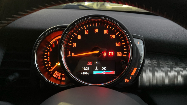 MINI Hatchback 1.5 Cooper Exclusive II 3dr Petrol Hatchback